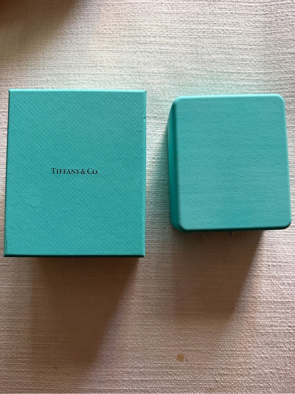 Tiffany & Co. Leather Necklace Case & Box